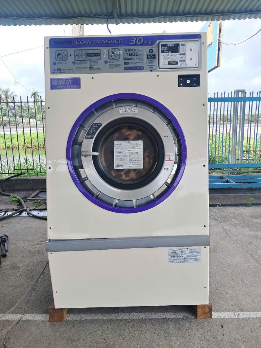 Máy giặt công nghiệp